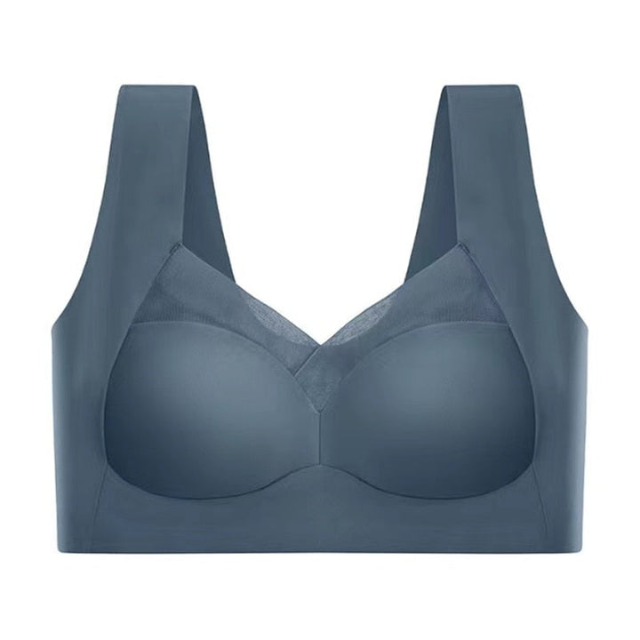 Seamless, ergonomic women's soft bra made of silk