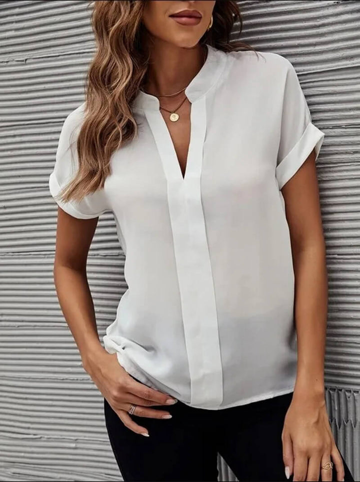 Mune Fashion | Casual Blouse With V-Neck And Short Sleeves