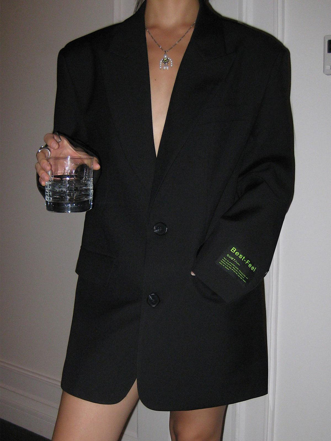 Mune | Oversized blazer with lapels and classic button closure