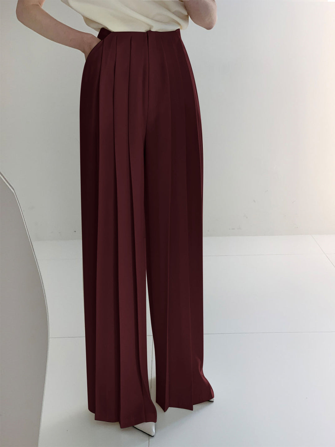 Mune | Elegant Pleated High Waist Pants with Wide Leg