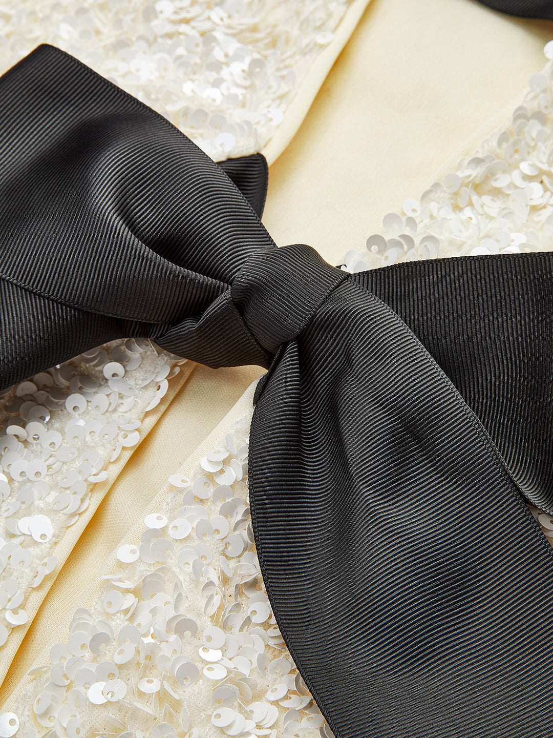 Mune | Velvet Bow Decor Jacket