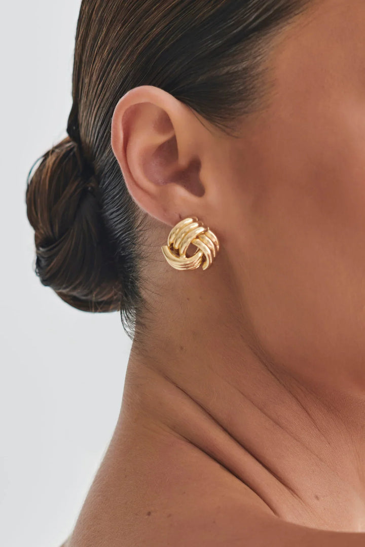 Mune | Knotted Earrings Gold