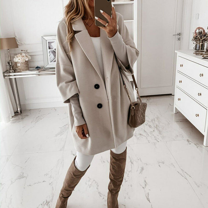 Mune | Women's Elegant Long Trench Coat with Button Closure and Long Sleeves