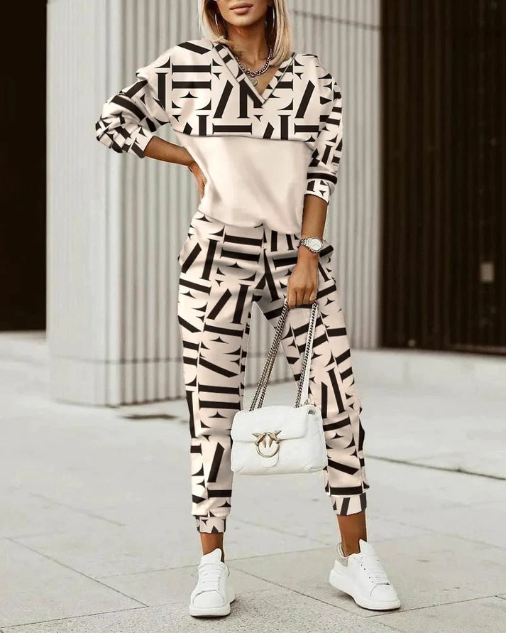Mune | Comfortable and Modern Training Set for Women