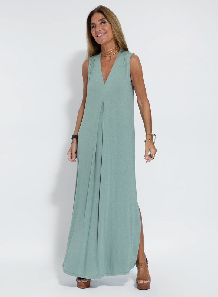 Set of long flattering dress and vest