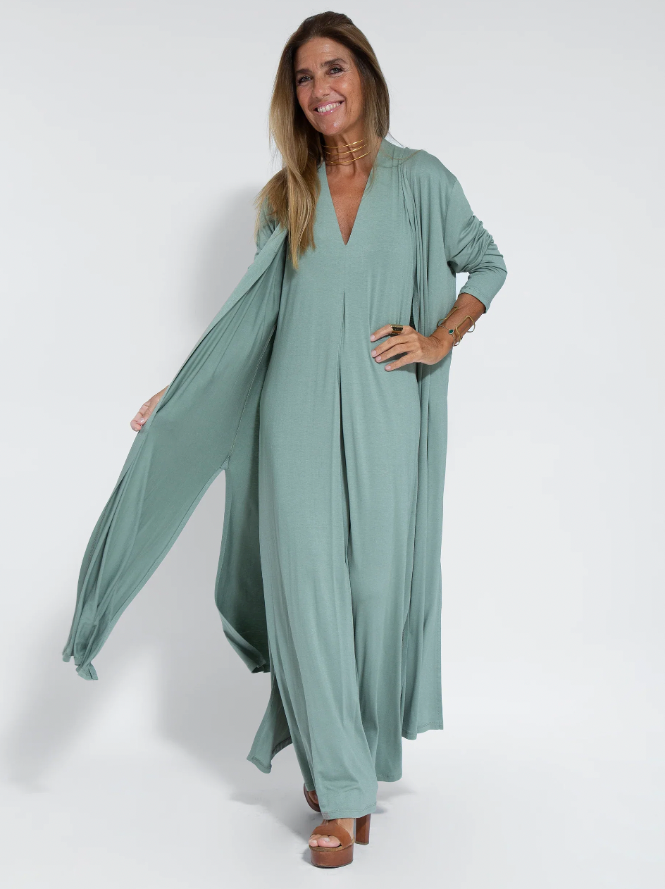 Set of long flattering dress and vest