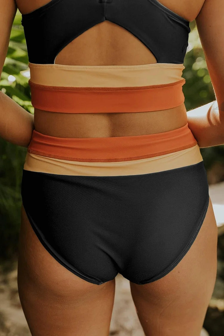 Mune Fashion | Black Colorblock Cut Back Bikini Set
