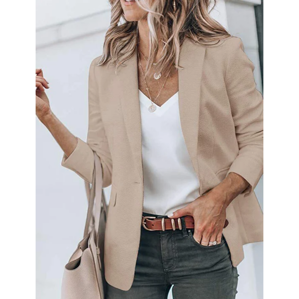 Mune | Elegant Women's Blazer