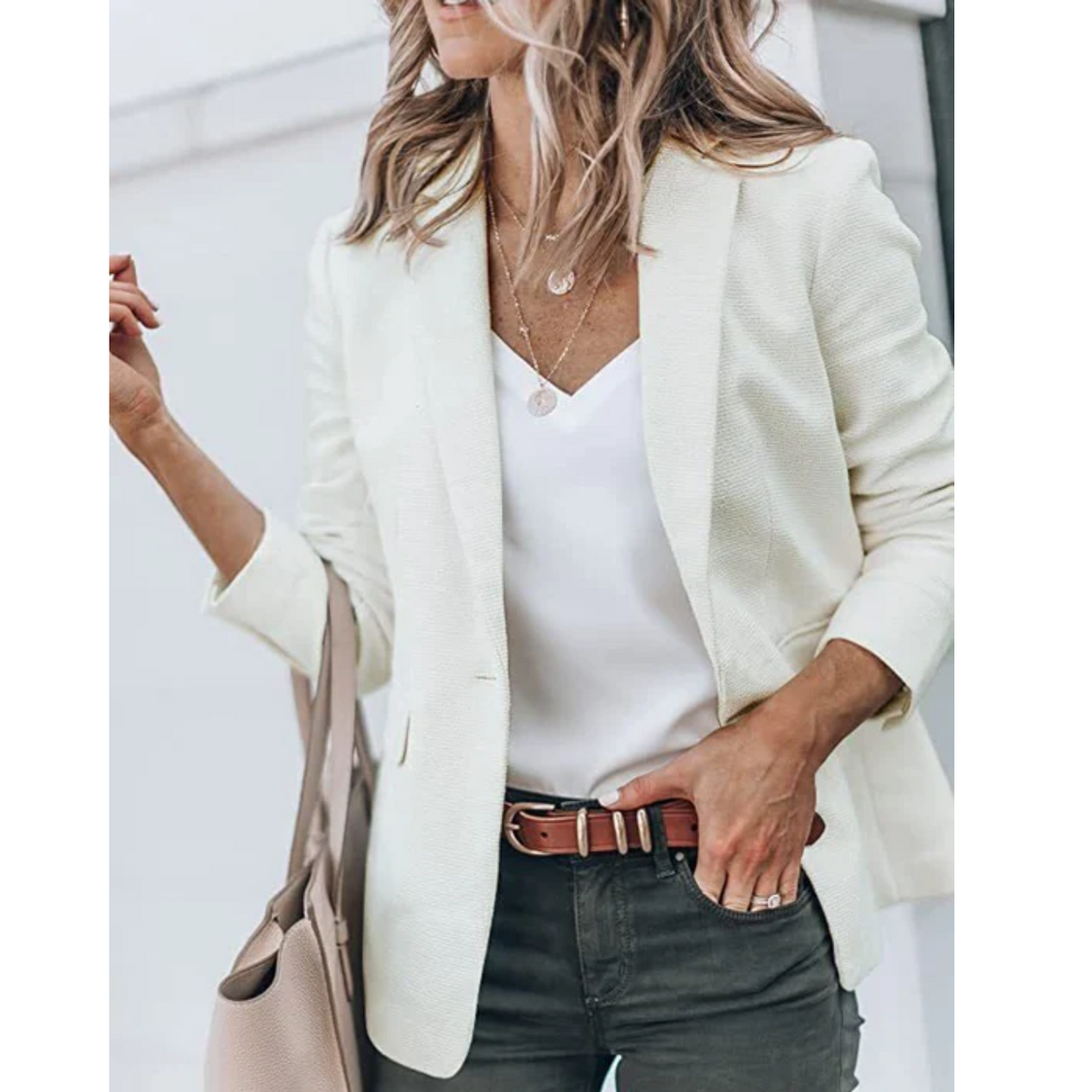 Mune | Elegant Women's Blazer
