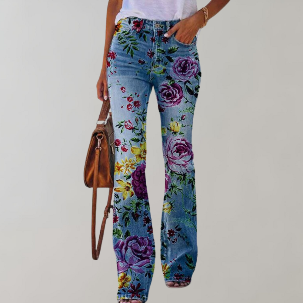 Mune Fashion | Flared Pants with Button Closure