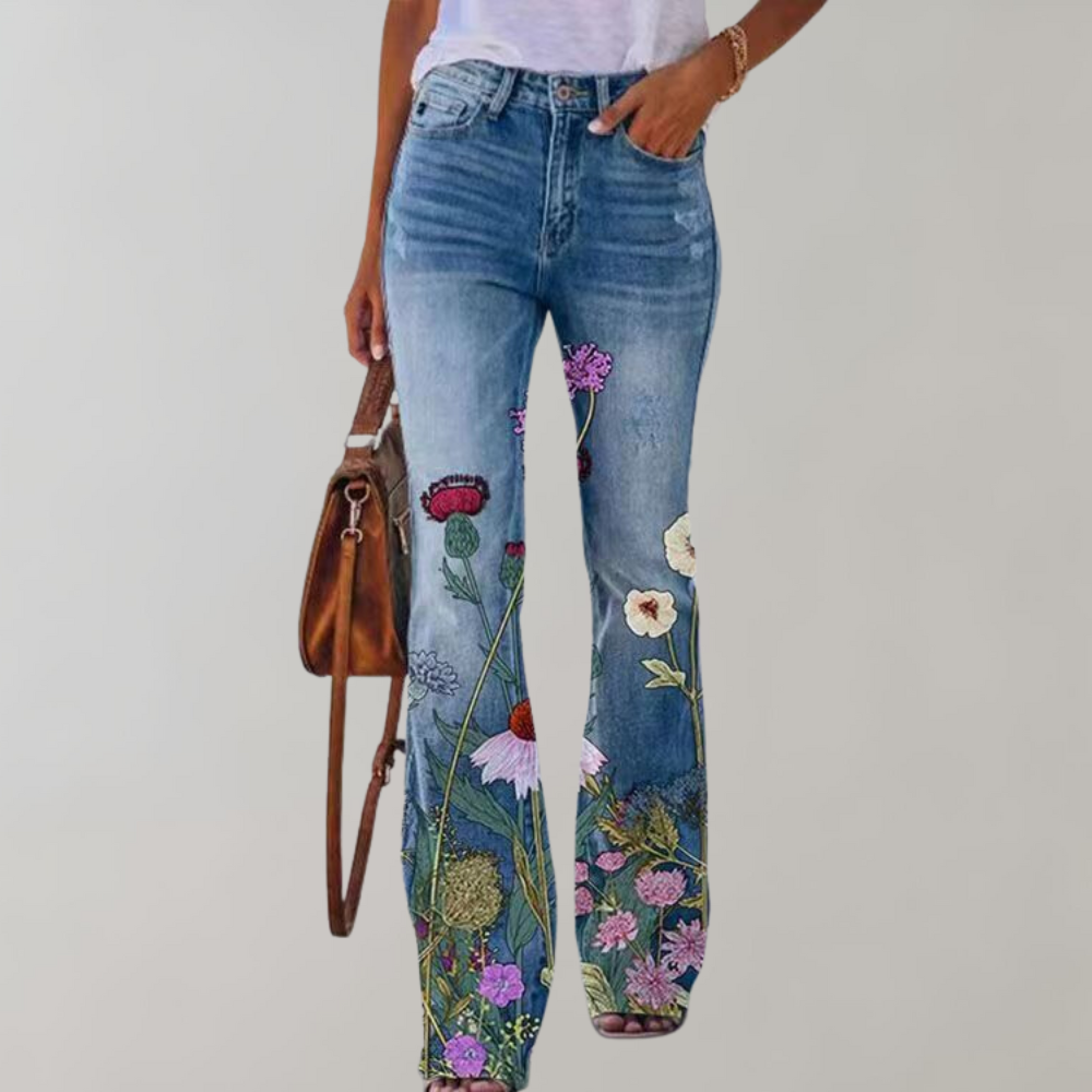 Mune Fashion | Flared Pants with Button Closure