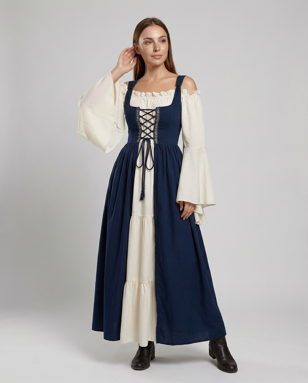 Medieval dress for women with traditional cut for medieval events | Mune Fashion