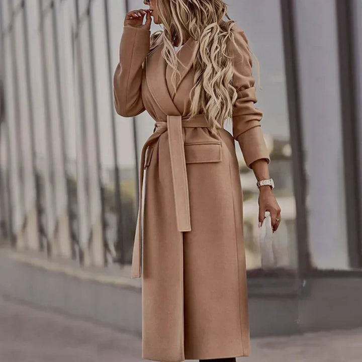Mune | Elegant Women's Jacket with Stylish Belt