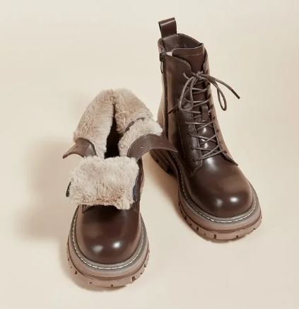 Mune | Ladies' Boots Made Of Fur