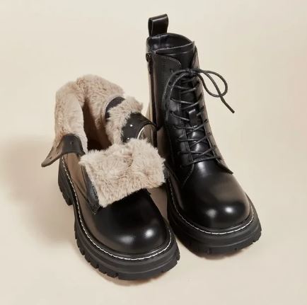 Mune | Ladies' Boots Made Of Fur