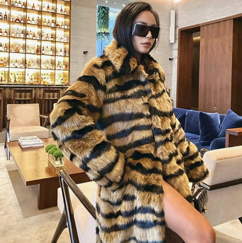 Mune | Long Fur Coat Women with Animal Print - Luxurious & Stylish Winter Design