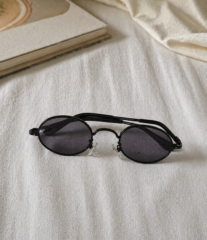 Mune Fashion Round Sunglasses Classic Design Lightweight
