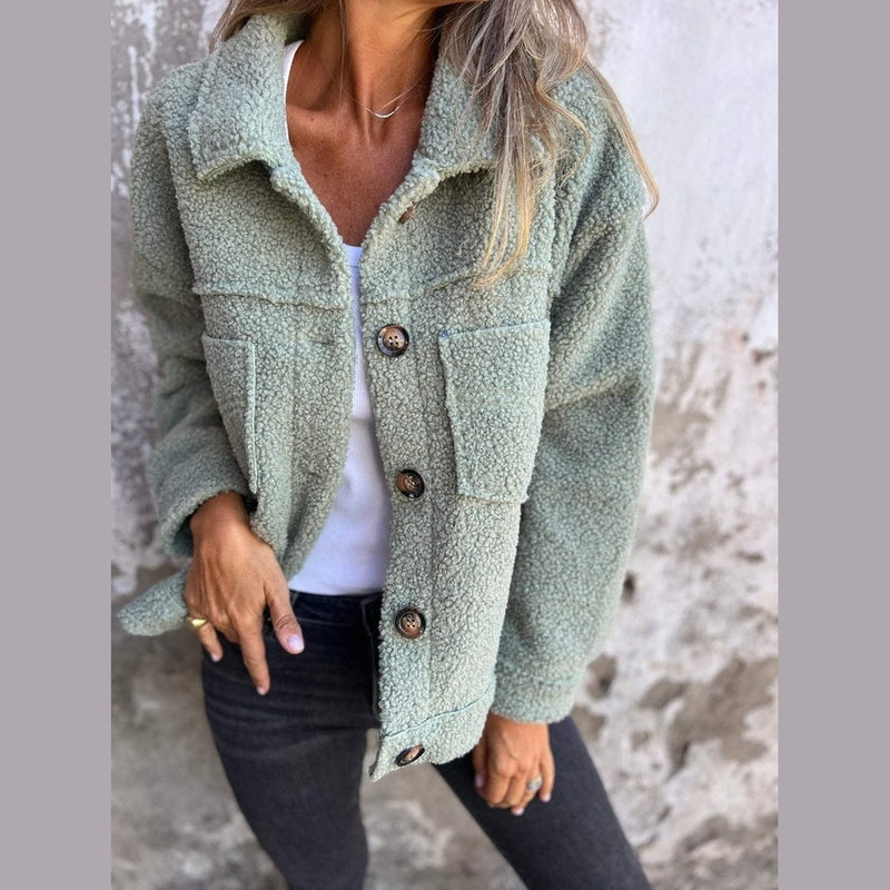 Mune | Women's Sherpa JACK with buttons and chest pockets for autumn