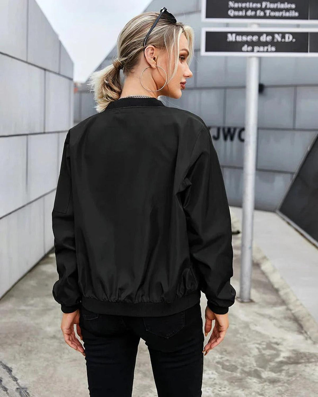 Mune | Classic Women's Bomber Jacket Made of High-Quality Polyester