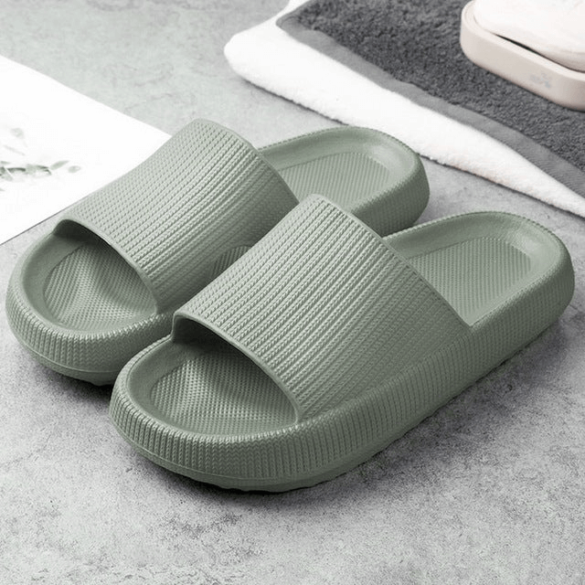 Mune | Soft and comfortable slippers