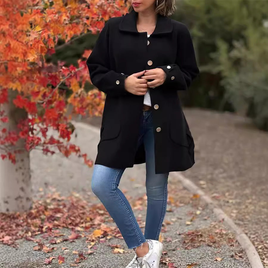 Mune | Women's Oversized Jacket with Large Pockets and Button Details