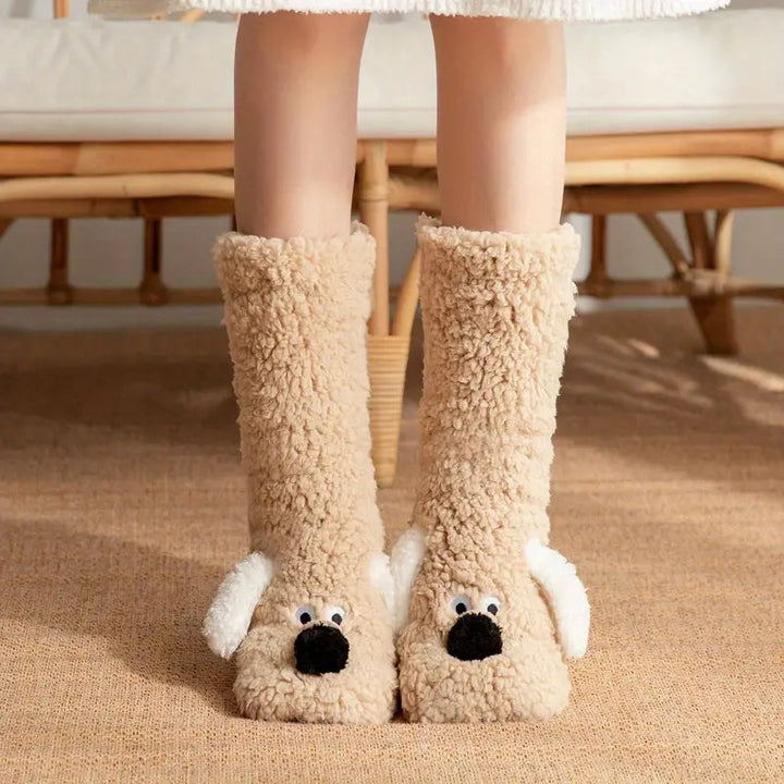 Mune | Plush non-slip winter socks with animal pattern for children and adults