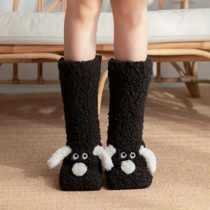 Mune | Plush non-slip winter socks with animal pattern for children and adults