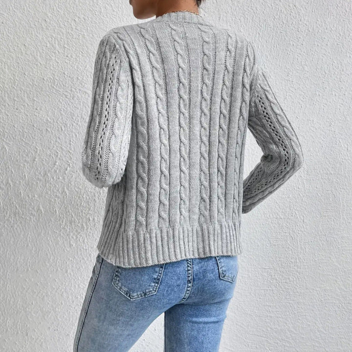 Mune | Women's knitted cardigan with cable pattern and button closure