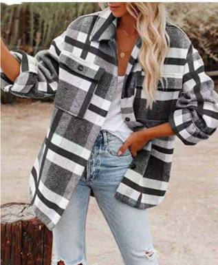 Mune | Women's Oversized Checkered Winter Coat with Long Sleeves