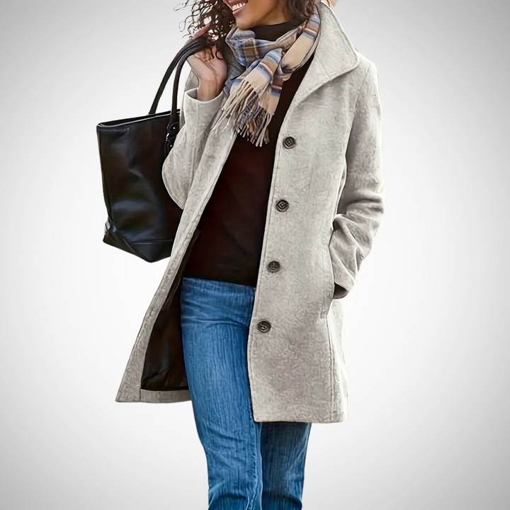 Mune | Women's winter jacket with tailored fit and button placket