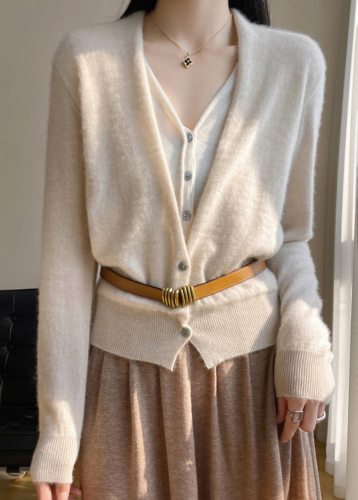 Mune | Women's Wool Cardigan with V-Neck and Patchwork Design
