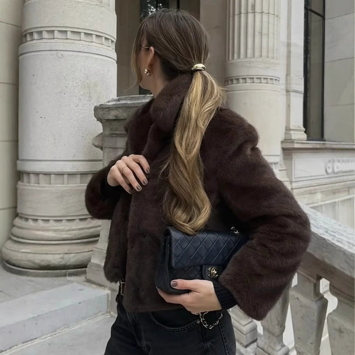 Mune | Women's Fur Coat with Classic Collar and Elegant Silhouette