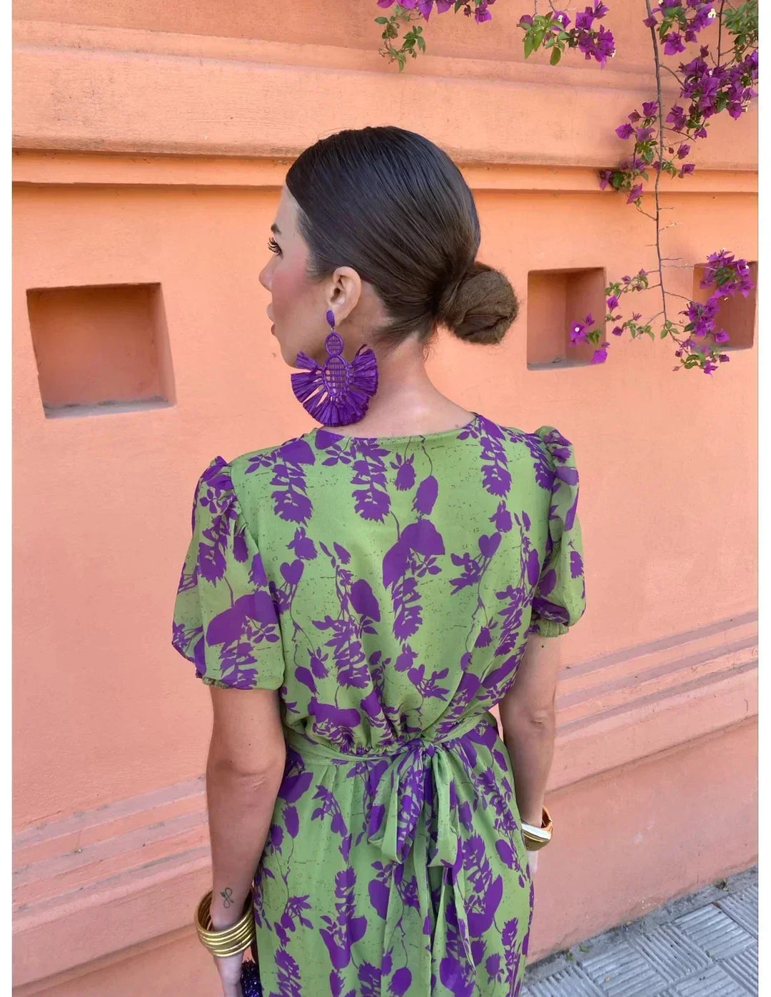 Elegant Midi Dress