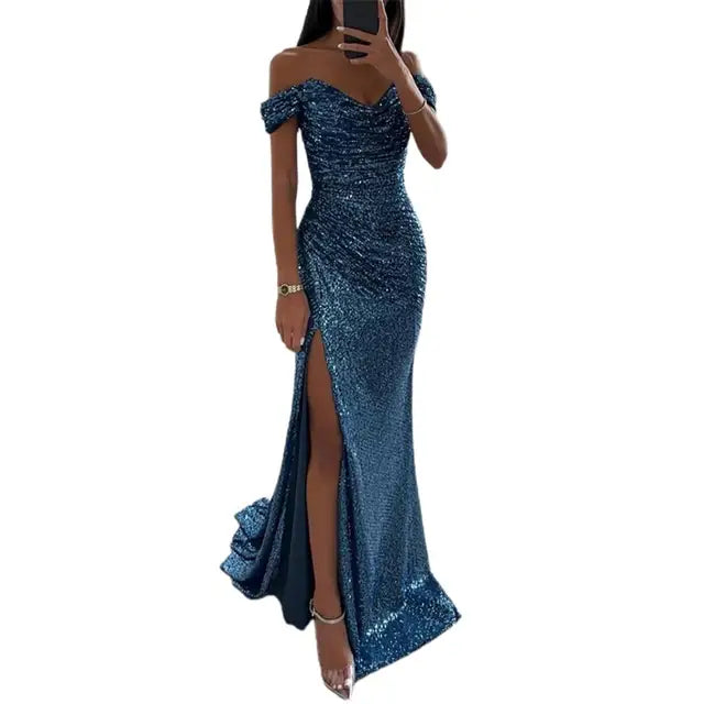 Mune | Elegant Evening Dress With V-Neck