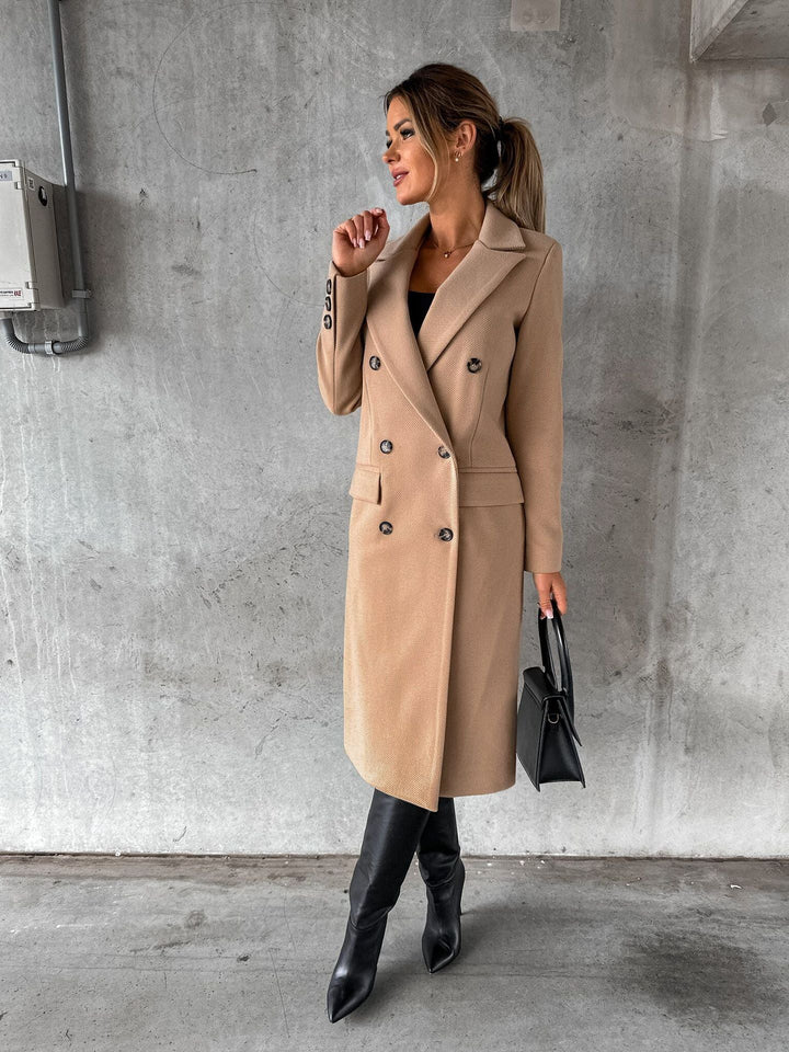 Mune | Women's Long Trench Coat with Double Buttons and Long Sleeves