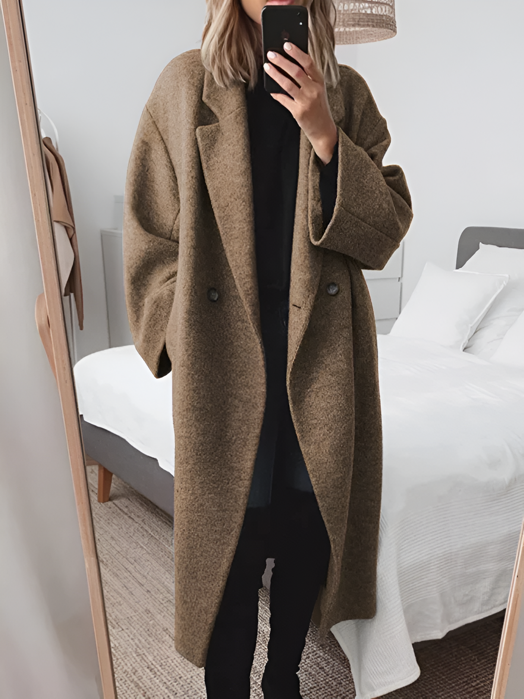 Mune | Women's Elegant Wool Coat with Oversized Fit and Revers Collar