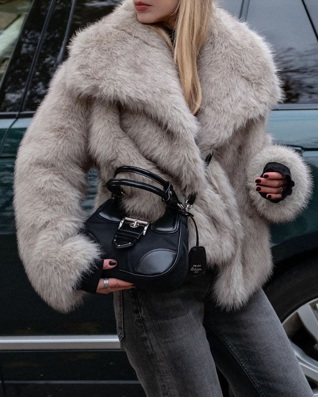 Mune | Women's Fake Fur Jacket with Large Collar and Long Sleeves