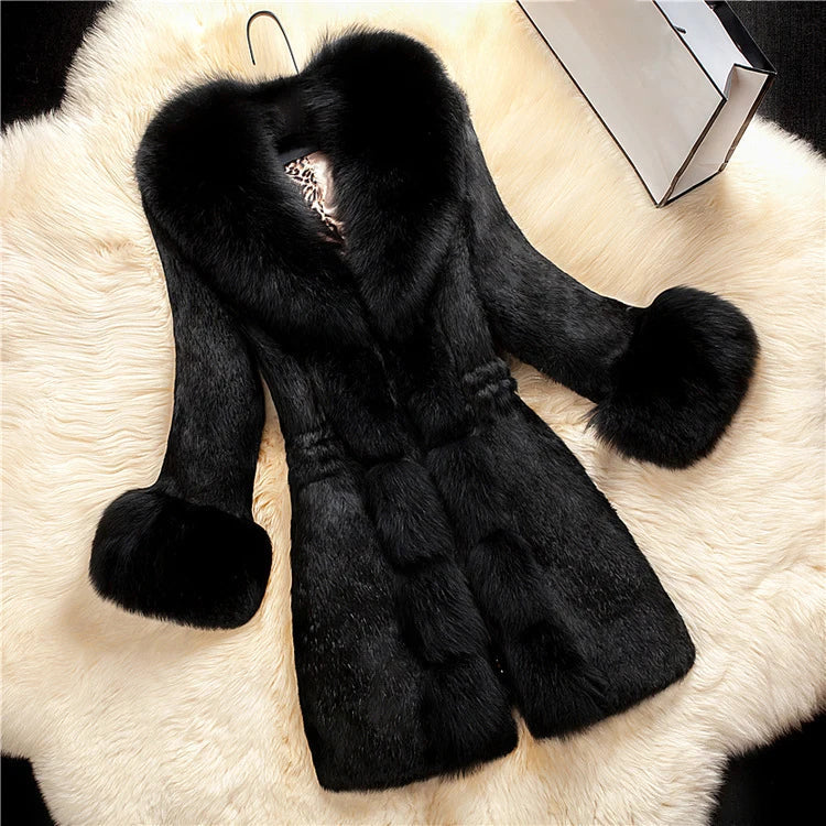 Mune | Winter Long with Contrast Collar for Women Ideal for The Cold Season