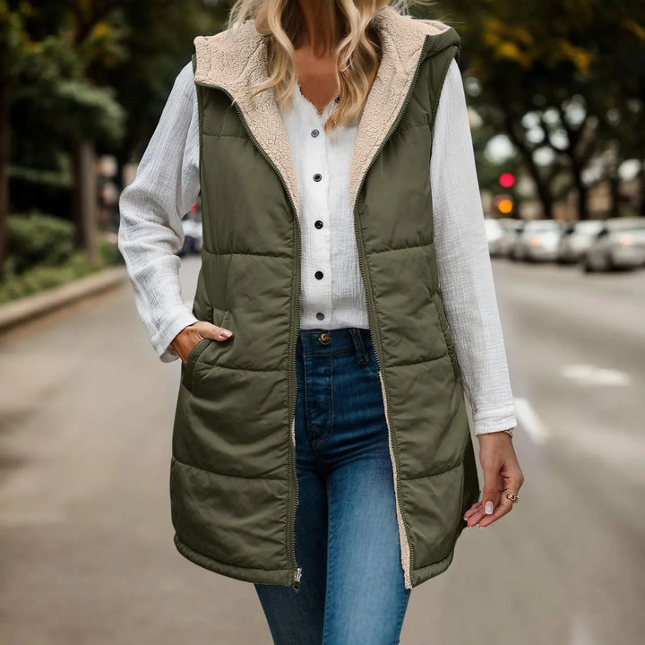 Mune | Women's Vest with Fleece and Hood