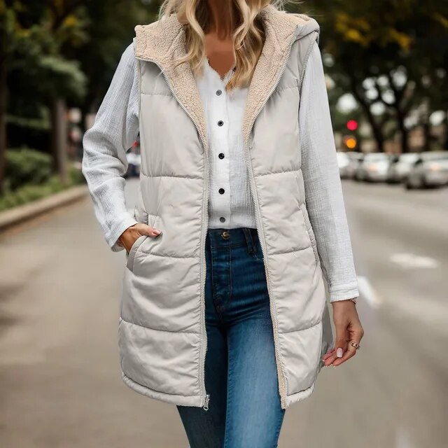 Mune | Women's Vest with Fleece and Hood