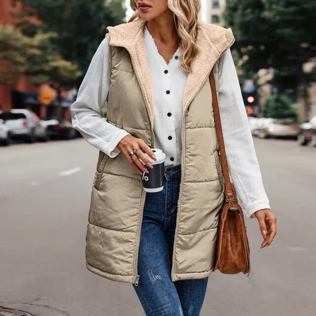 Mune | Women's Vest with Fleece and Hood