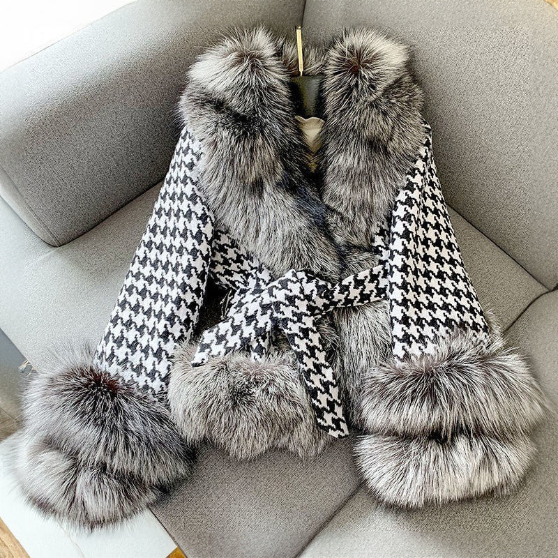 Mune | Amsterdam Glamour and Warmth In A Jacket
