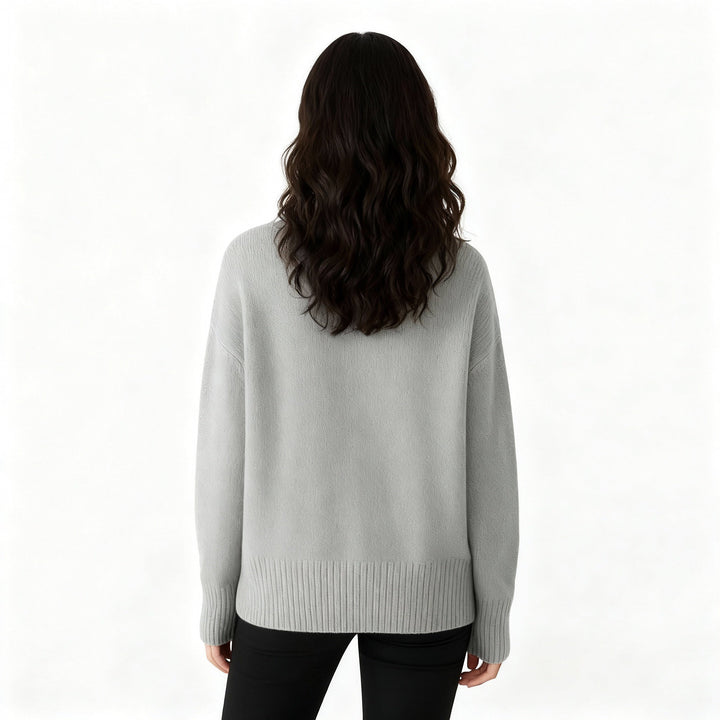 Elegant Cashmere Turtleneck Sweater