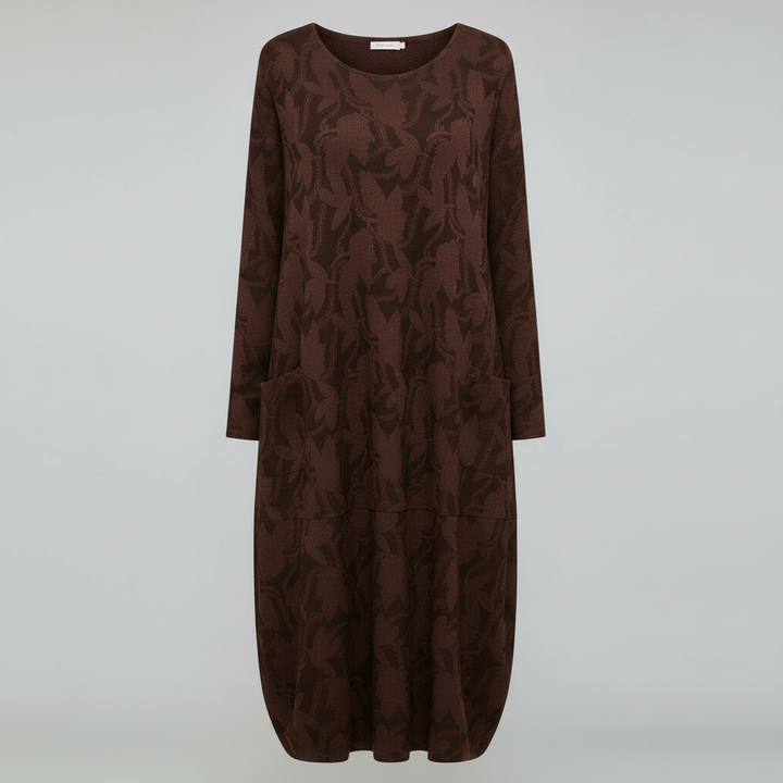 Luxurious Winter Dress Print Elegant Comfort