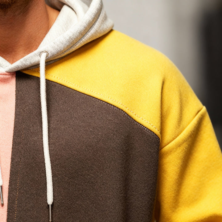 Versatile women's hoodie made of cotton