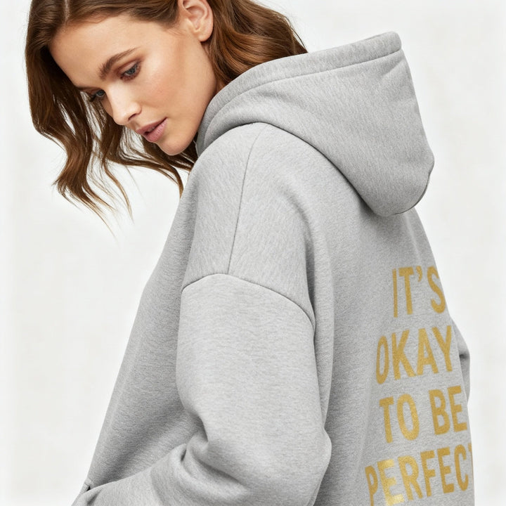 Long-sleeved Hoodie Comfortable and Modern