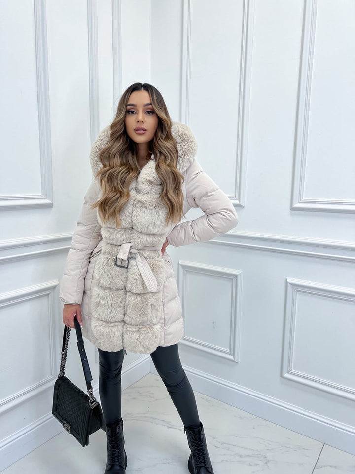 Mune | Stylish Hooded Jacket with Belt