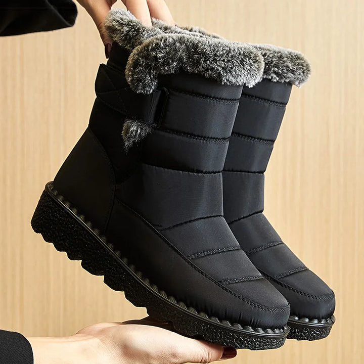 Mune | Women's waterproof winter boots with fur lining, ankle-high