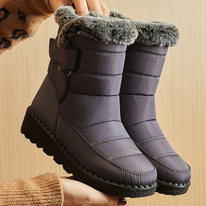 Mune | Women's waterproof winter boots with fur lining, ankle-high