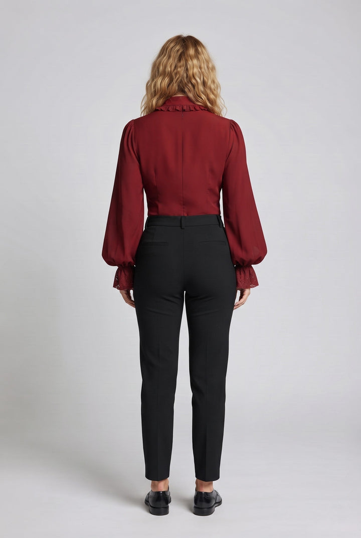 Women Ruffled Blouse with Elegant Collar Area Mune Fashion